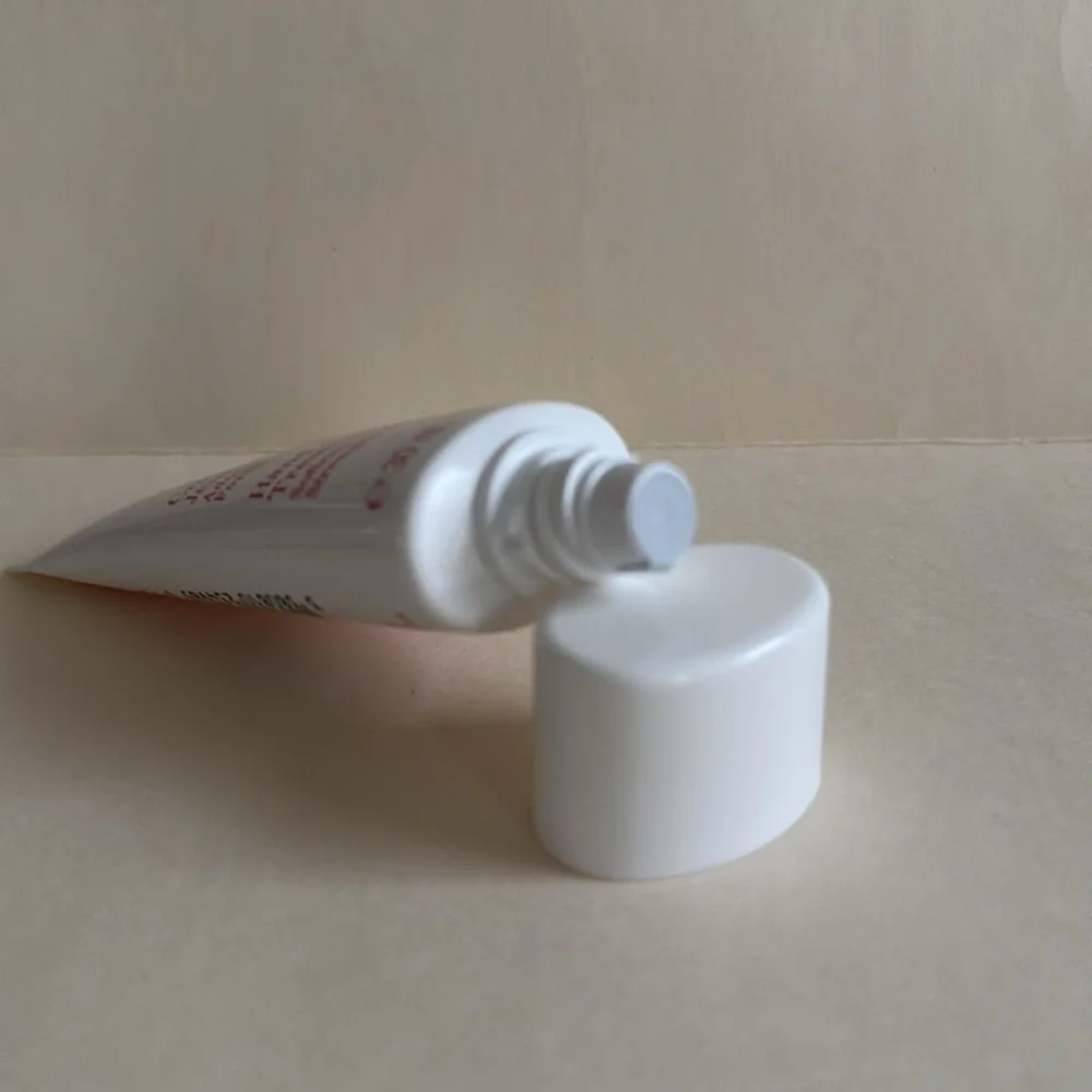CLARINS Hand and Nail Treatment Cream 1oz Sealed NIP